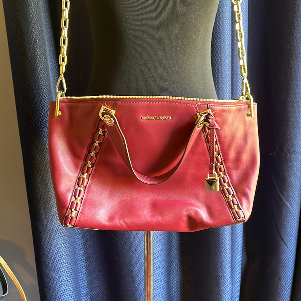 Crossbody bag